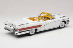 Buick Limited Wells Fargo Modrý Sun Star 1:18 4821 Kov – obrázek 2 z 6