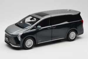 Buick MPV Hnědý OEM 1:18 GI-20220753 Kov
