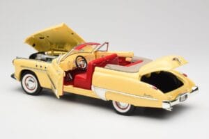 Buick Roadmaster Chrome Yellow Motormax 1:18 23124646-M17 Kov – obrázek 5 z 8