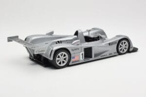 Cadillac Northstar LMP #1 24 Hours of Le Mans 2000 Hot Wheels 1:18 29225 Kov – obrázek 3 z 8