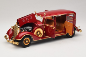 Cadillac Deluxe Tudor Státní Limuzína Puyi Poslední Císař Číny Sun Star 1:18 4100 Kov – obrázek 2 z 9