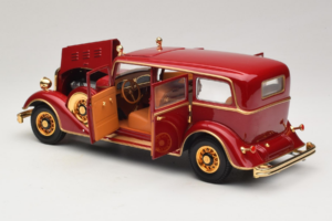 Cadillac Deluxe Tudor Státní Limuzína Puyi Poslední Císař Číny Sun Star 1:18 4100 Kov – obrázek 5 z 9