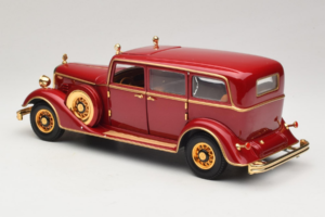 Cadillac Deluxe Tudor Státní Limuzína Puyi Poslední Císař Číny Sun Star 1:18 4100 Kov – obrázek 7 z 9