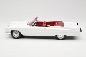 Cadillac DeVille Kabriolet Bílý KK-Scale 1:18 KKDC180313 Kov – obrázek 3 z 6