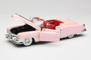 Cadillac Eldorado Růžový Anson 1:18 30371 Kov – obrázek 2 z 8