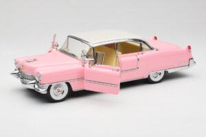 Cadillac Fleetwood Elvis Presley Růžový MRC 1:18 LIC1000 Kov – obrázek 2 z 8