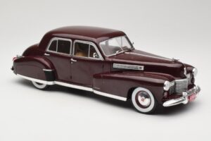 Cadillac Fleetwood 60 Special Sedan Červený MCG 1:18 MCG18071 Kov – obrázek 4 z 6