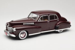 Cadillac Fleetwood 60 Special Sedan Červený MCG 1:18 MCG18071 Kov