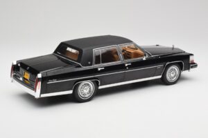 Cadillac Fleetwood Brougham Černý MCG 1:18 MCG18250 Kov – obrázek 2 z 6