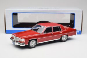 Cadillac Fleetwood Brougham Tmavě Červený Metalíza MCG 1:18 MCG18251 Kov – obrázek 6 z 6