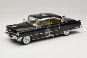 Cadillac Fleetwood Series 60 The Godfather Greenlight 1:18 12949 Kov