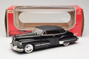Cadillac Series 62 Černý Anson 1:18 30345 Kov – obrázek 8 z 8
