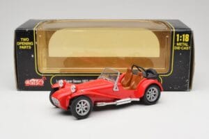 Caterham Super Seven Series 3 Červený Anson 1:18 30317-W Kov – obrázek 8 z 8