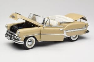 Chevrolet Bel Air Kabriolet Krémový Sun Star 1:18 1623 Kov – obrázek 2 z 8