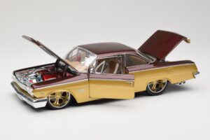 Chevrolet Bel Air Zlatý & Hnědý Maisto 1:18 31064 Kov – obrázek 2 z 8