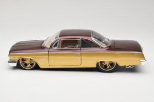 Chevrolet Bel Air Zlatý & Hnědý Maisto 1:18 31064 Kov – obrázek 4 z 8
