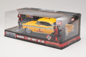 Chevrolet Bel Air Taxi Deadpool Metals Diecast 1:24 30290 Kov – obrázek 3 z 3