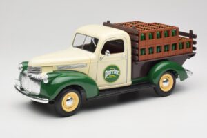Chevrolet Brasseur Perrier Delivery Van Zelený Solido 1:18 203243 Kov