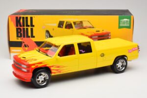 Chevrolet C2500 Silverado Pussy Wagon From Kill Bill Žlutý GreenLight 1:18 19015 Kov – obrázek 6 z 6