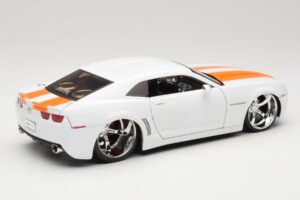 Chevrolet Camaro Concept Tuned Bílý Jada 1:18 63014 Kov – obrázek 3 z 8