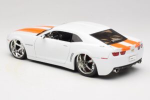 Chevrolet Camaro Concept Tuned Bílý Jada 1:18 63014 Kov – obrázek 7 z 8