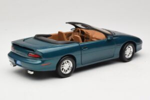 Chevrolet Camaro Z28 Kabriolet Zelený American Muscle 1:18 7231D0 Kov – obrázek 3 z 8