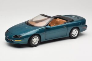 Chevrolet Camaro Z28 Kabriolet Zelený American Muscle 1:18 7231D0 Kov
