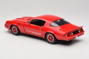 Chevrolet Camaro Z28 Yenko Turbo Z Červený GreenLight 1:18 12999 Kov – obrázek 7 z 8