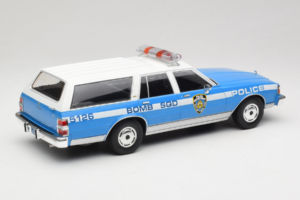 Chevrolet Caprice Estate Wagon NYPD MCG 1:18 MCG18477 Kov – obrázek 2 z 6