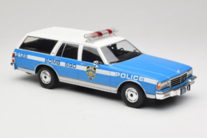 Chevrolet Caprice Estate Wagon NYPD MCG 1:18 MCG18477 Kov – obrázek 4 z 6
