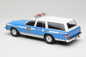Chevrolet Caprice Estate Wagon NYPD MCG 1:18 MCG18477 Kov – obrázek 5 z 6