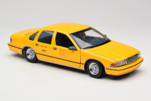 Chevrolet Caprice Taxík NYC UT Models 1:18 180142095-O1 Kov – obrázek 6 z 8