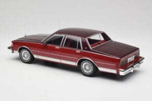 Chevrolet Caprice Červený Metalíza MCG 1:18 MCG18361 Kov – obrázek 5 z 6