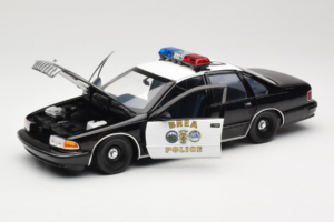 Chevrolet Caprice Kalifornie Policie UT Models 1:18 180142098 Kov – obrázek 2 z 8