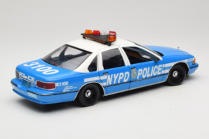 Chevrolet Caprice New York Policie UT Models 1:18 180142097 Kov – obrázek 3 z 8
