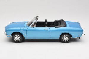 Chevrolet Corvair Monza Kabriolet Modrý Road Signature 1:18 92498 Kov – obrázek 4 z 8