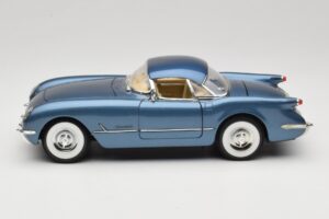 Chevrolet Corvette C1 Modrý Mira 1:18 6105 Kov – obrázek 4 z 8