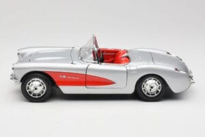 Chevrolet Corvette C1 Stříbrný Bburago 1:18 3034 Kov – obrázek 4 z 8