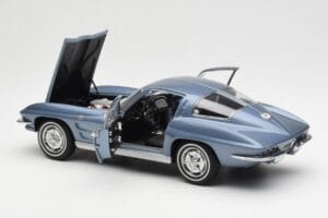 Chevrolet Corvette C2 Modošedý Metalický AUTOart 1:18 71182 Kov – obrázek 5 z 8