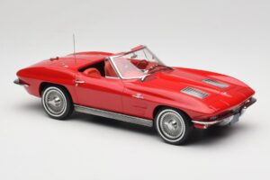 Chevrolet Corvette C2 Sting Ray Kabriolet Riverside Red Norev 1:18 189056 Kov – obrázek 4 z 6