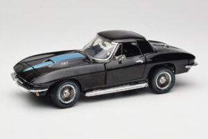 Chevrolet Corvette C2 Černý American Muscle 1:18 AMM1099/06 Kov