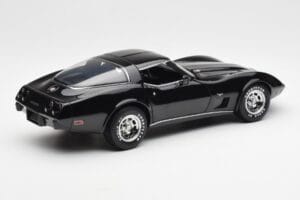 Chevrolet Corvette C3 Černý UT Models 1:18 21071 Kov – obrázek 3 z 8