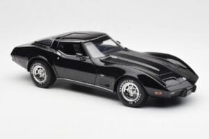 Chevrolet Corvette C3 Černý UT Models 1:18 21071 Kov – obrázek 6 z 8