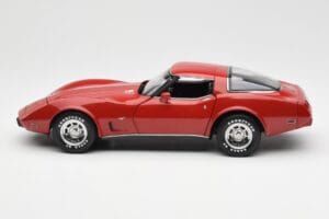 Chevrolet Corvette C3 Červený UT Models 1:18 21073 Kov – obrázek 4 z 8
