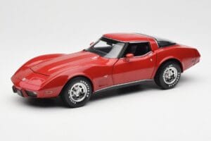Chevrolet Corvette C3 Červený UT Models 1:18 21073 Kov