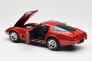 Chevrolet Corvette C3 Červený UT Models 1:18 21073 Kov – obrázek 5 z 8