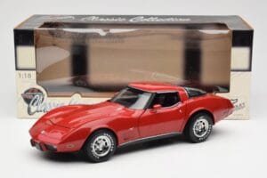Chevrolet Corvette C3 Červený UT Models 1:18 21073 Kov – obrázek 8 z 8