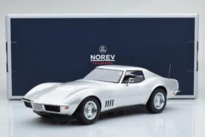 Chevrolet Corvette C3 Stříbrný Norev 1:18 189032 Kov – obrázek 6 z 6