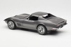 Chevrolet Corvette C3 Spider Laguna Šedý Metalický AUTOart 1:18 71173 Kov – obrázek 7 z 8