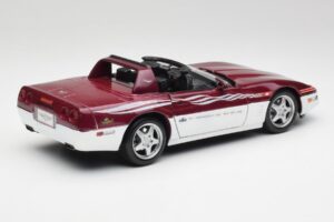 Chevrolet Corvette C4 Indy 500 Pace Car Maisto 1:18 56011 Kov – obrázek 3 z 8